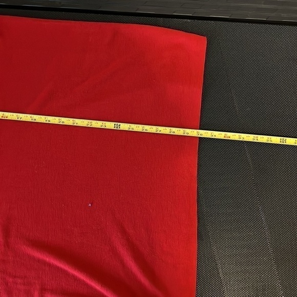 Gorgeous Red Ruffle V-Neck Sweater 22/24 - Picture 10 of 10